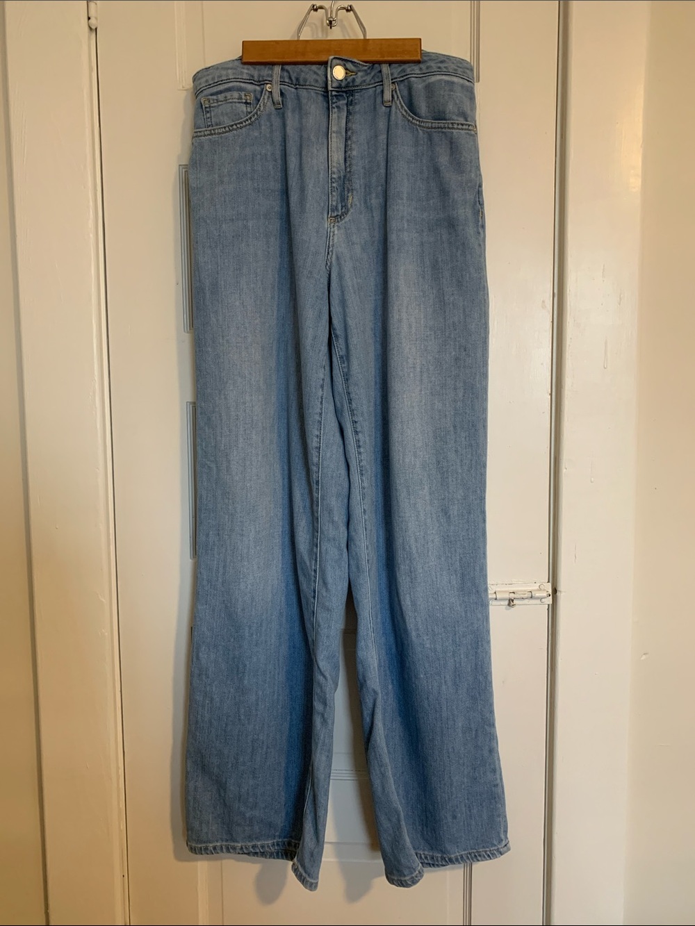 Banana Republic | Light Blue Wide-Leg Jeans Size 30
